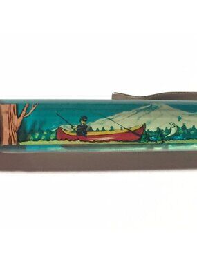 Beautiful Oregon Floaty Pen Fisherman Moves Past Lake Forest Mountains Souvenir